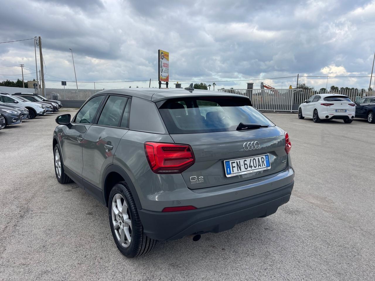 AUDI Q2 1.6 TDI 116 DESIGN MANUAL FULL LED MY18
