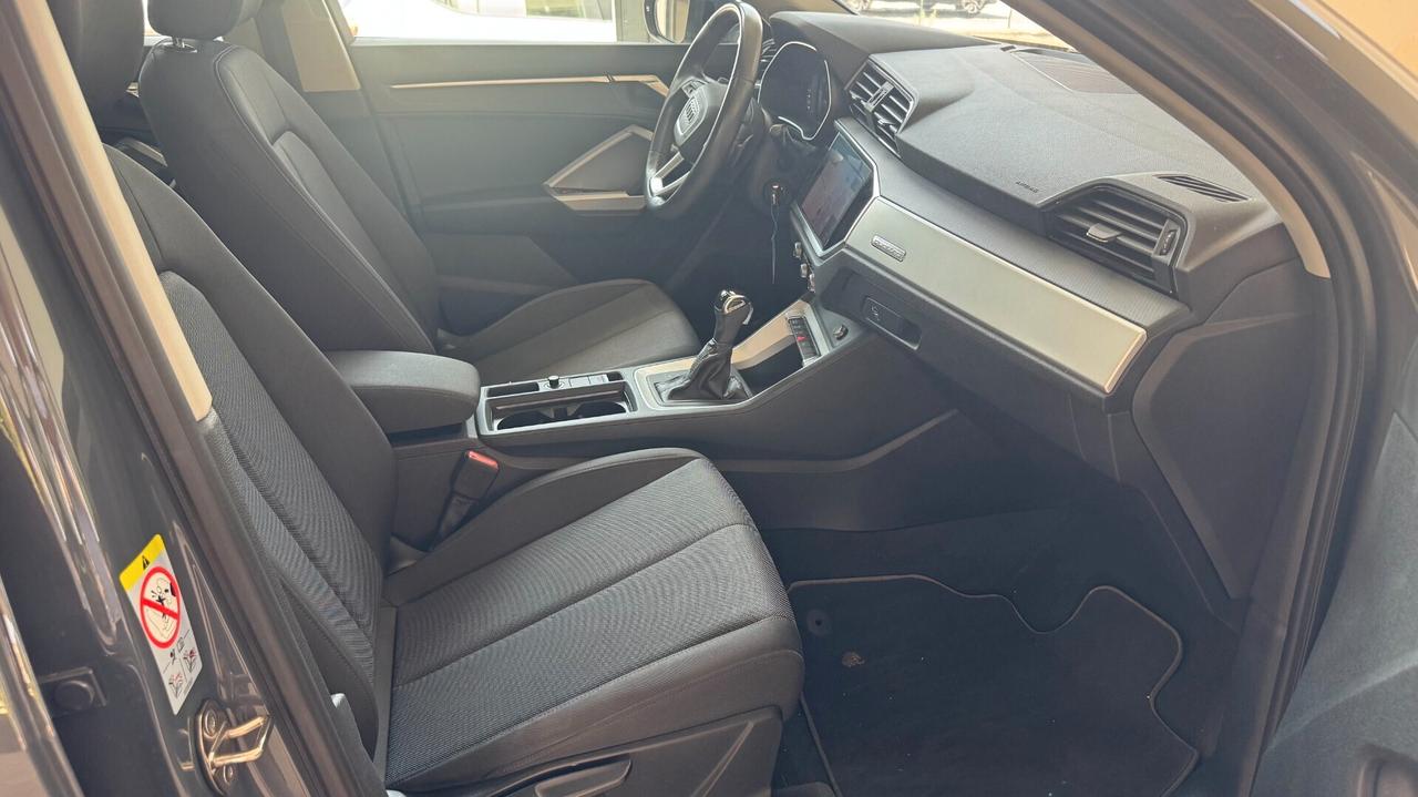 Audi Q3 SPB 35 TDI S tronic Business Plus