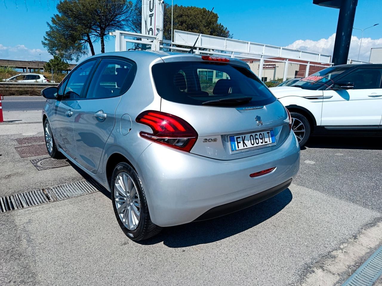 Peugeot 208 BlueHDi 75CV Allure 5 porte