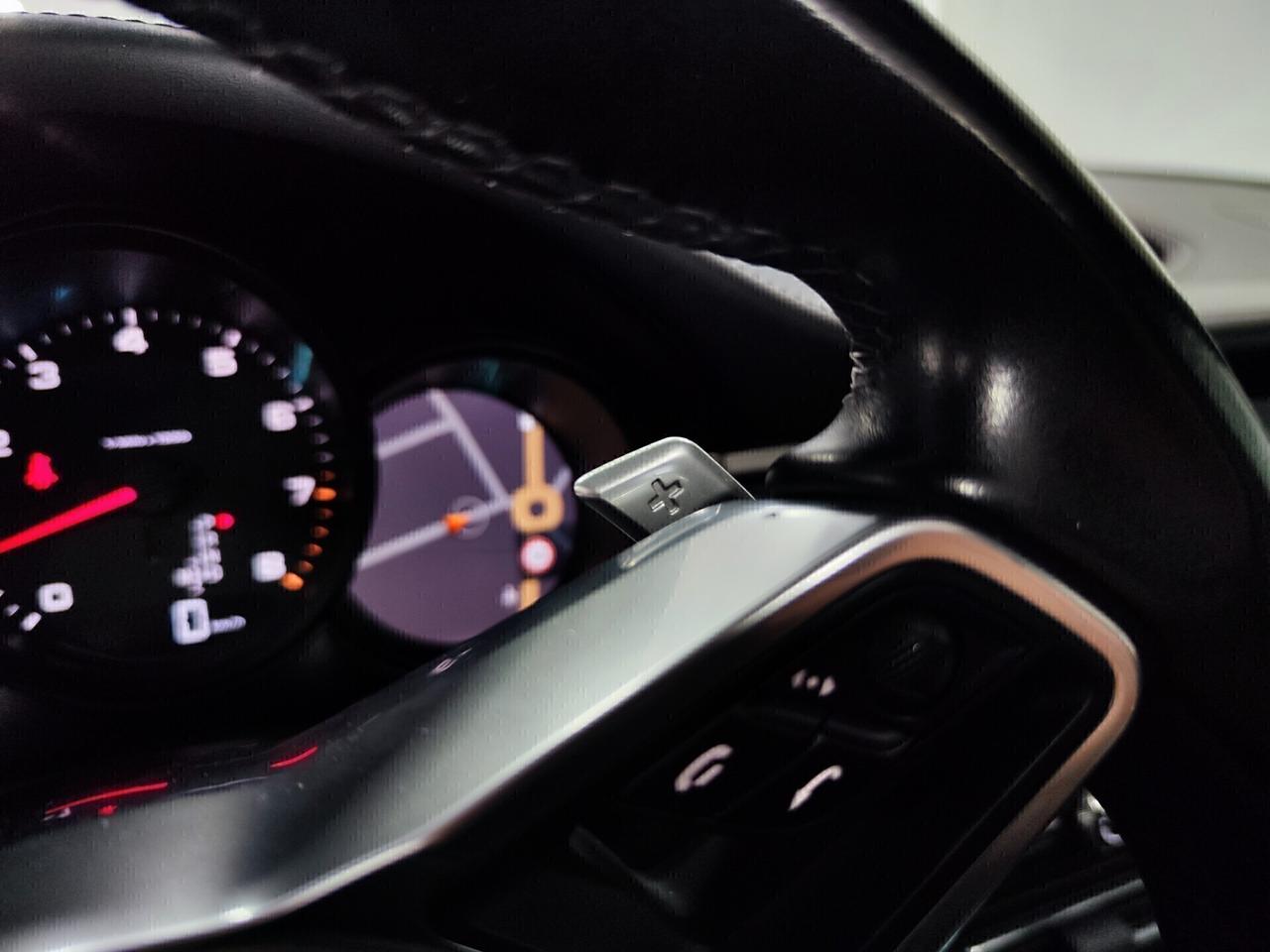 Porsche Macan 2.0 245cv Tetto Led