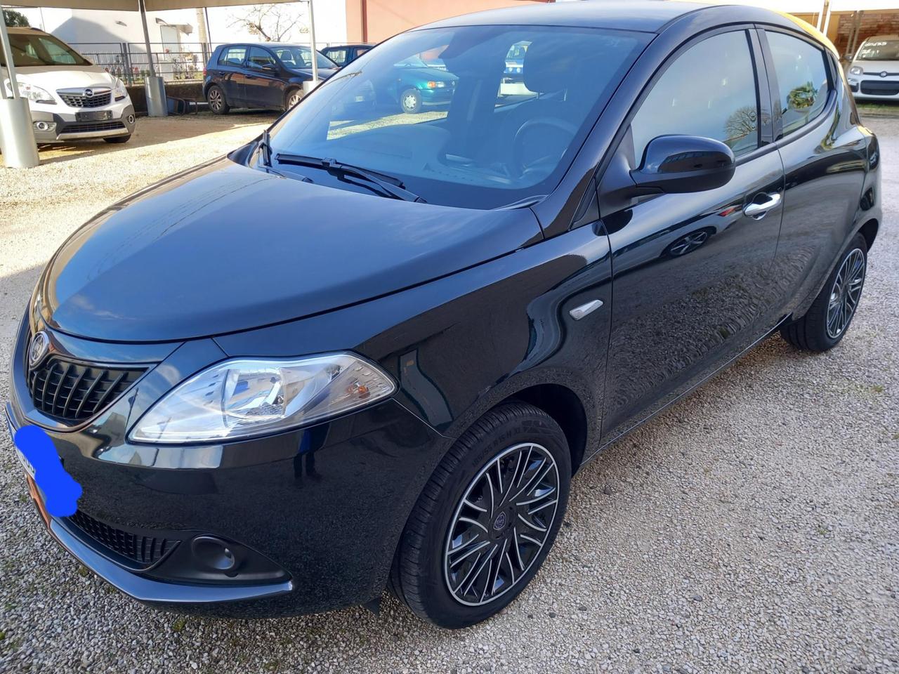 Lancia Ypsilon 1.0 firefly hybrid Silver Plus s&s 70cv