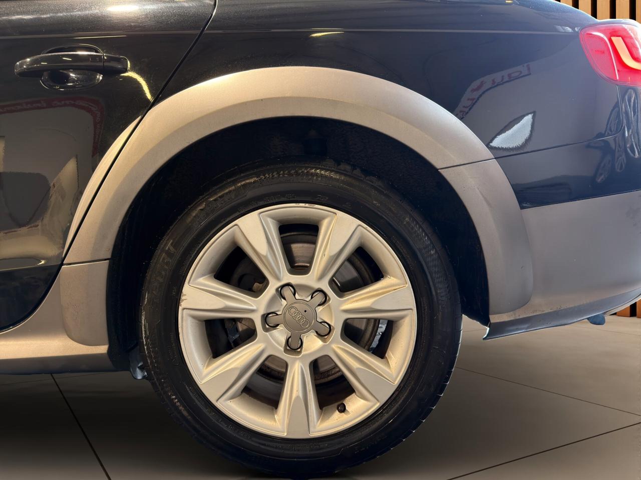 Audi A4 allroad 2.0 177CV Aut.