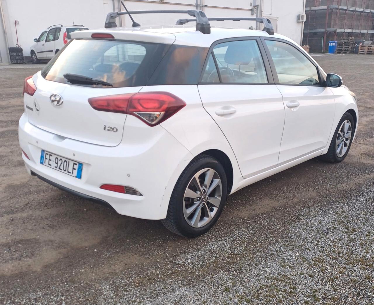 Hyundai i20 1.1 CRDi 12V 5 porte Comfort