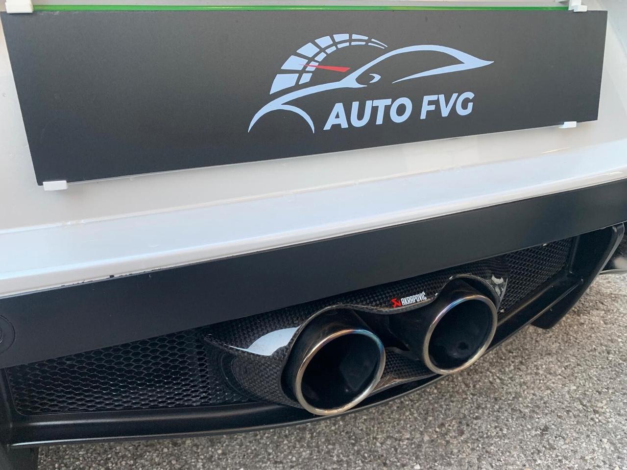 Alfa Romeo 4C 1750 TBi carbon