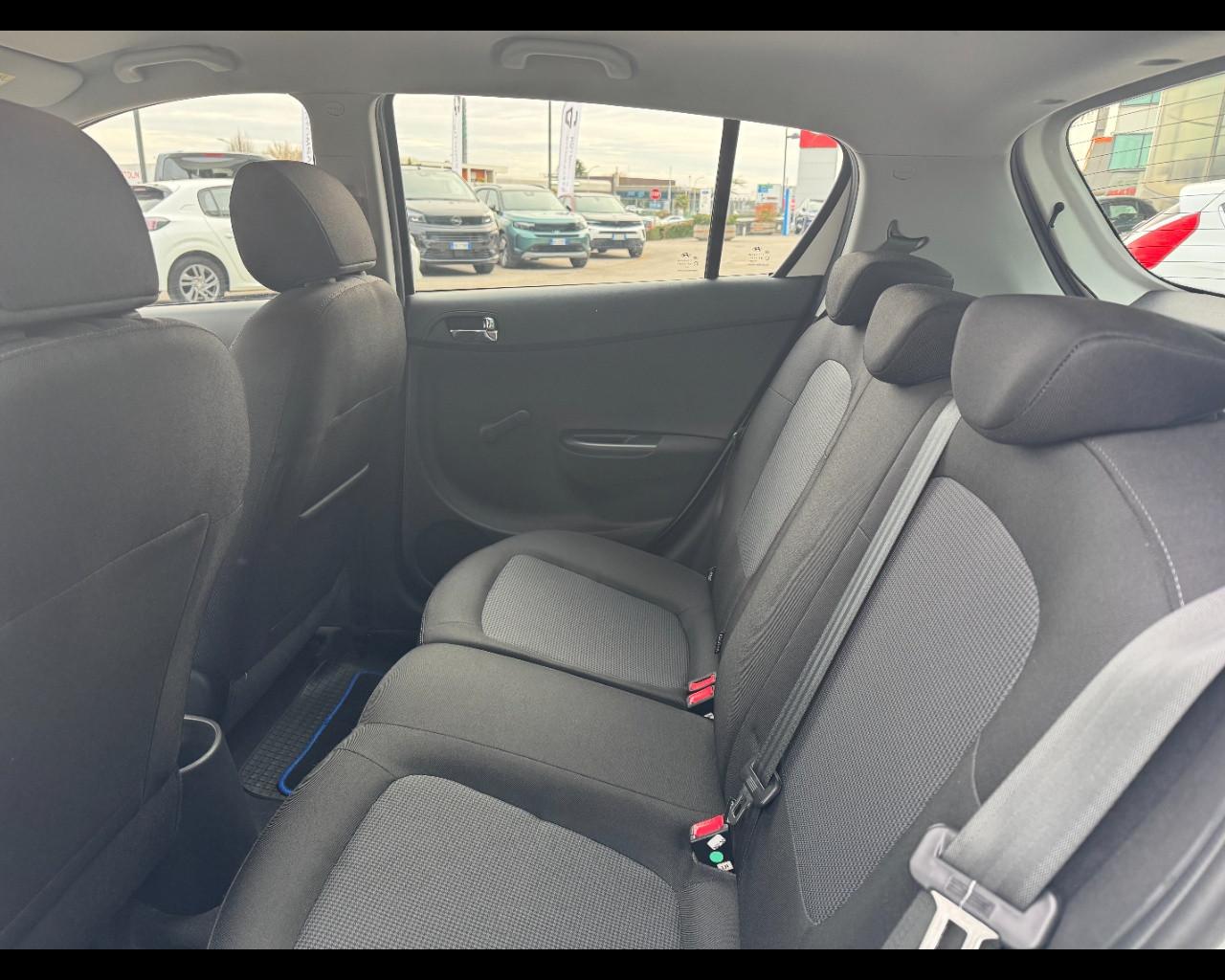 HYUNDAI i20 - i20 1.2 5p. Classic