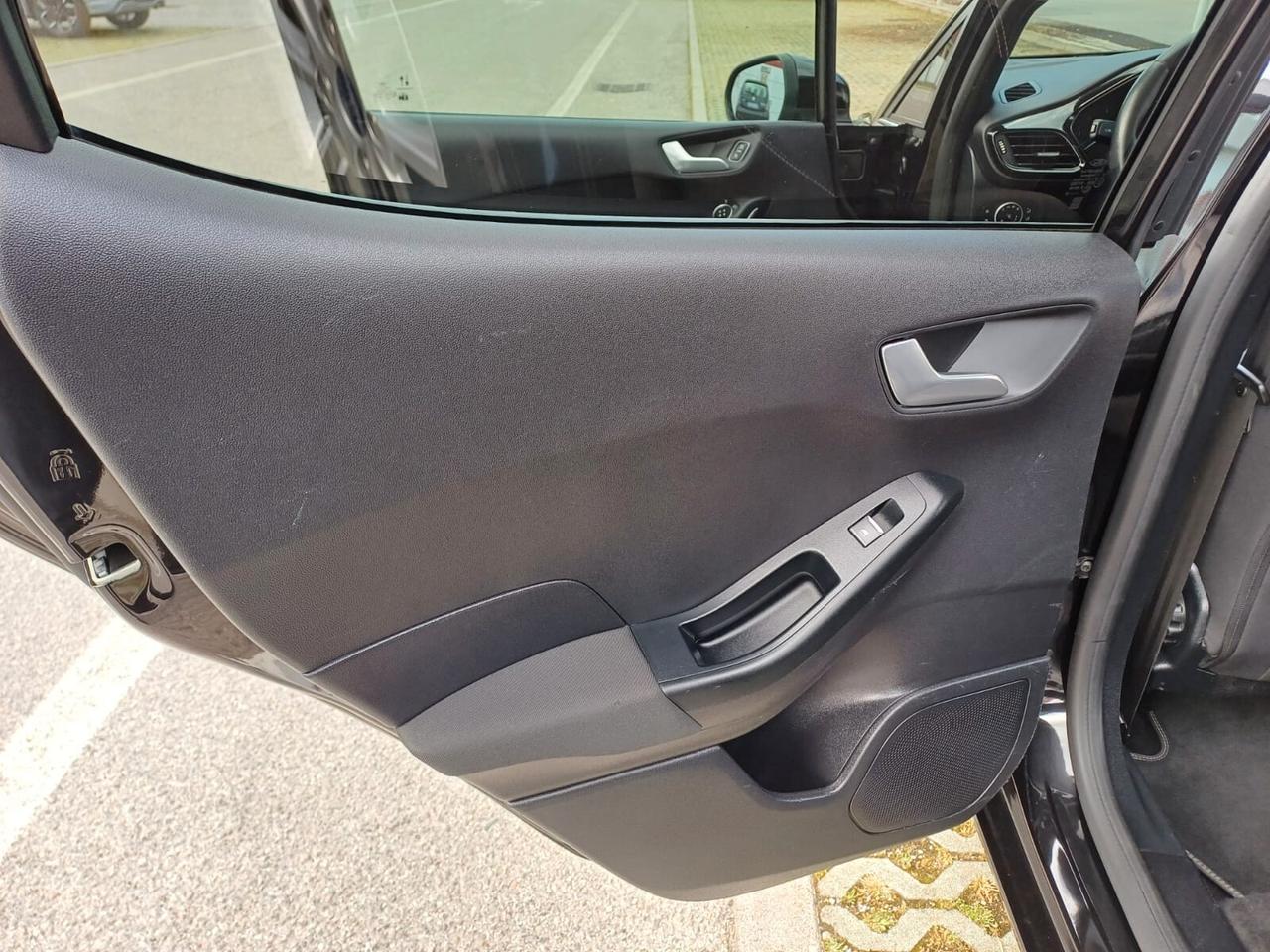 Ford Fiesta 1.5 EcoBlue 85 cv S&S 5 porte Titanium