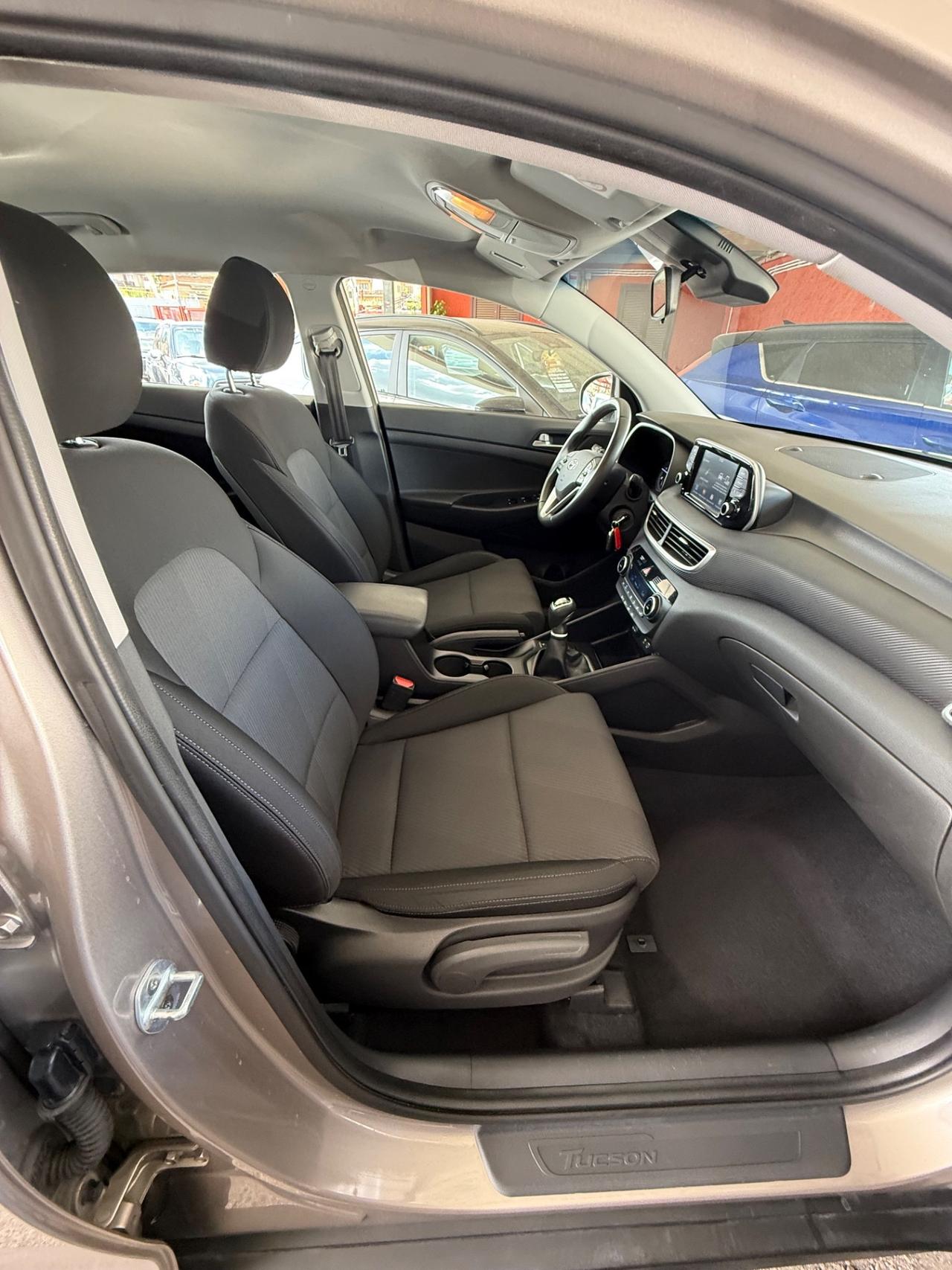 Tucson 1.6 CRDi XPrime-unipro-rate-garanzia