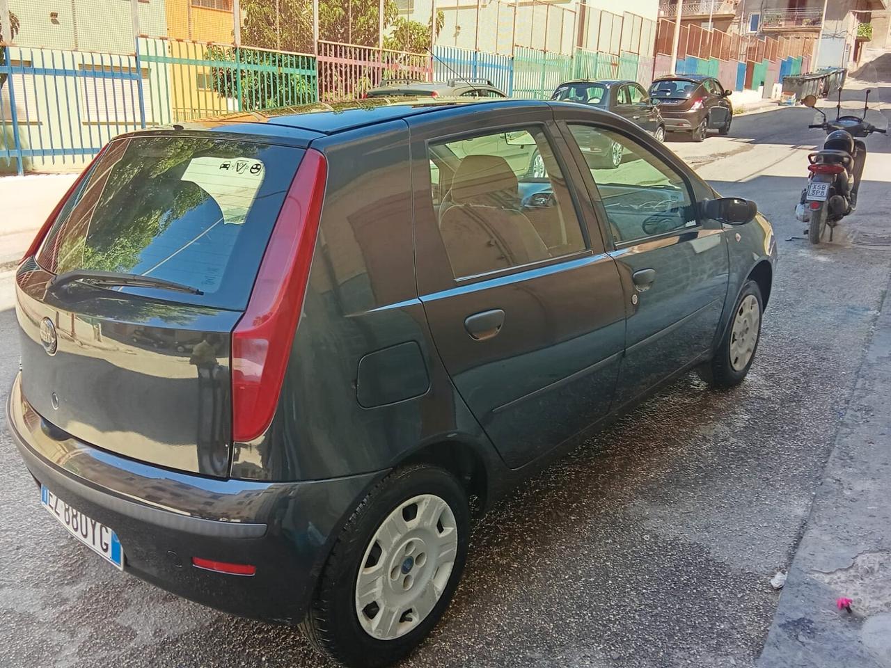 Fiat Punto 1.2 5 porte Active