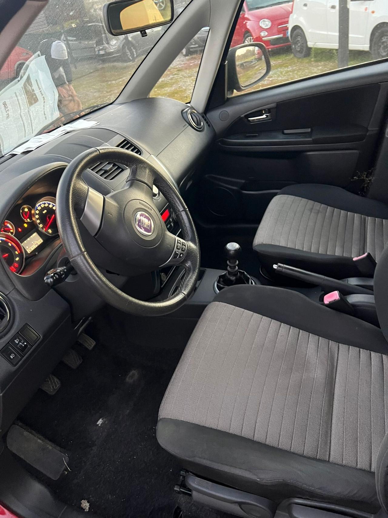 Fiat Sedici 2.0 MJT 16V DPF 4x4 Experience
