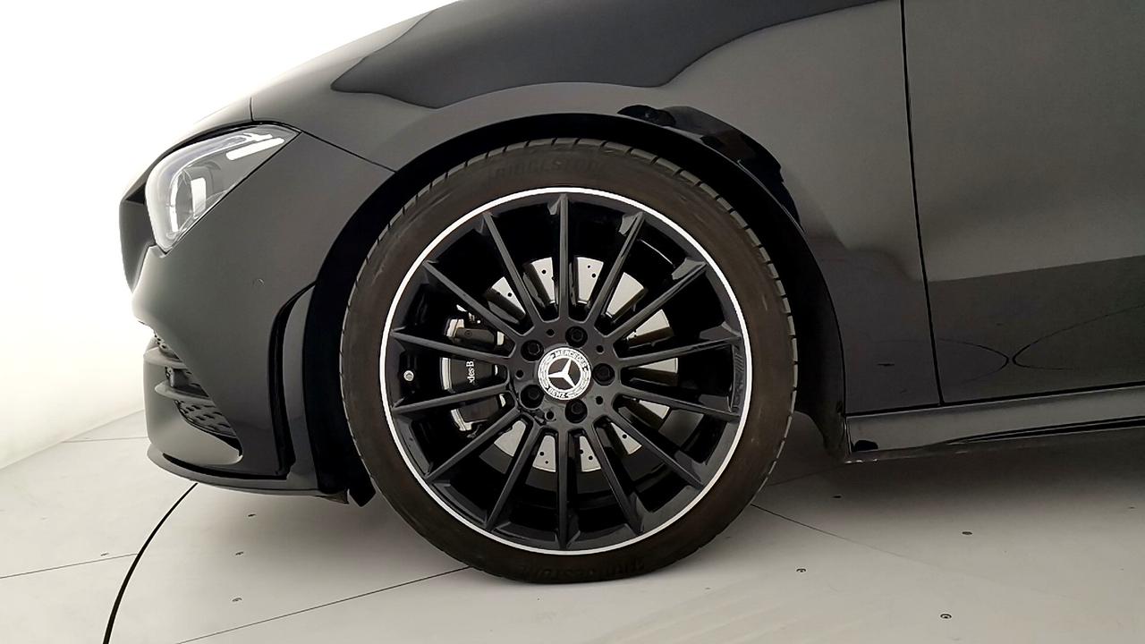 Mercedes-Benz CLA Sh.Brake - X118 - CLA Shooting Brake 200 d Premium auto
