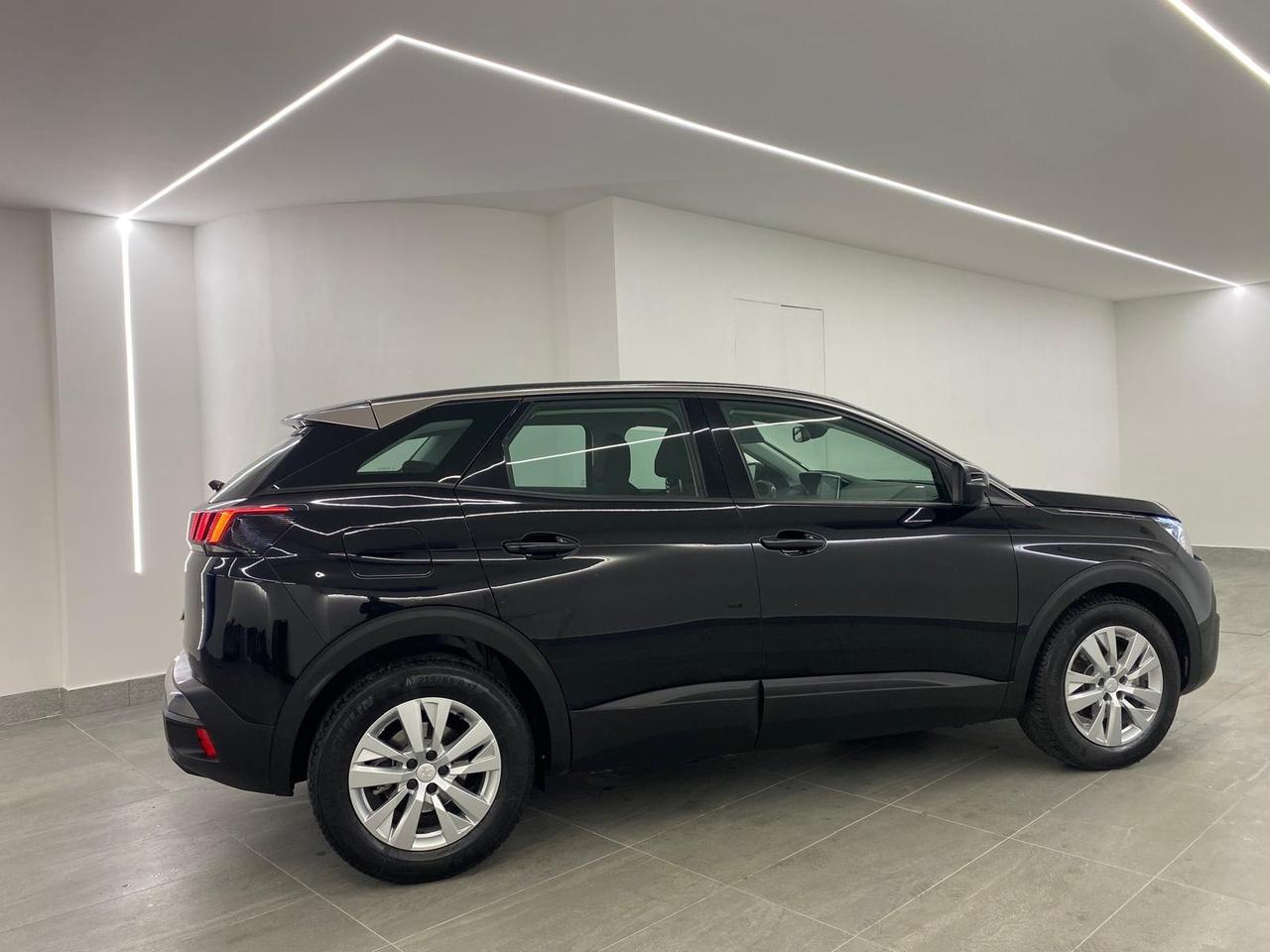 Peugeot 3008 BlueHDi 130 S&S EAT8 Business