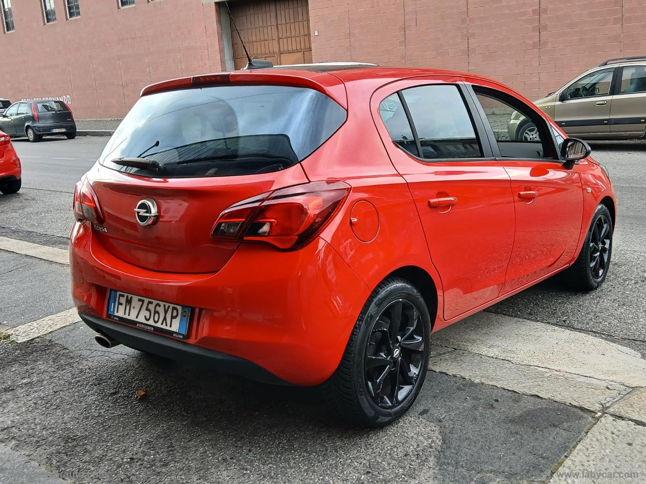 OPEL Corsa 1.2 5p. b-Color