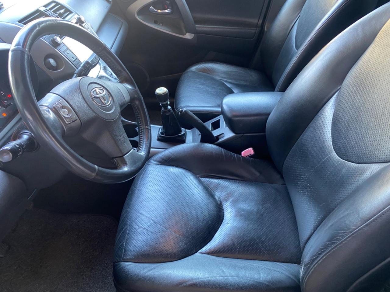 Toyota RAV 4 RAV4 2.2 D-4D 136 CV Luxury