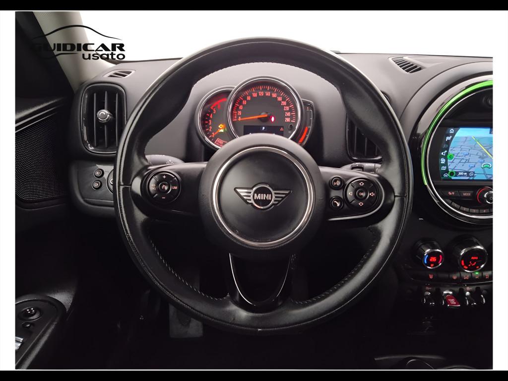 MINI Mini Countryman F60 2017 - Mini Countryman 2.0 Cooper D Boos