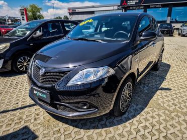 Lancia Ypsilon III 2015 5 Porte 1.2 Ecochic 69cv Silver