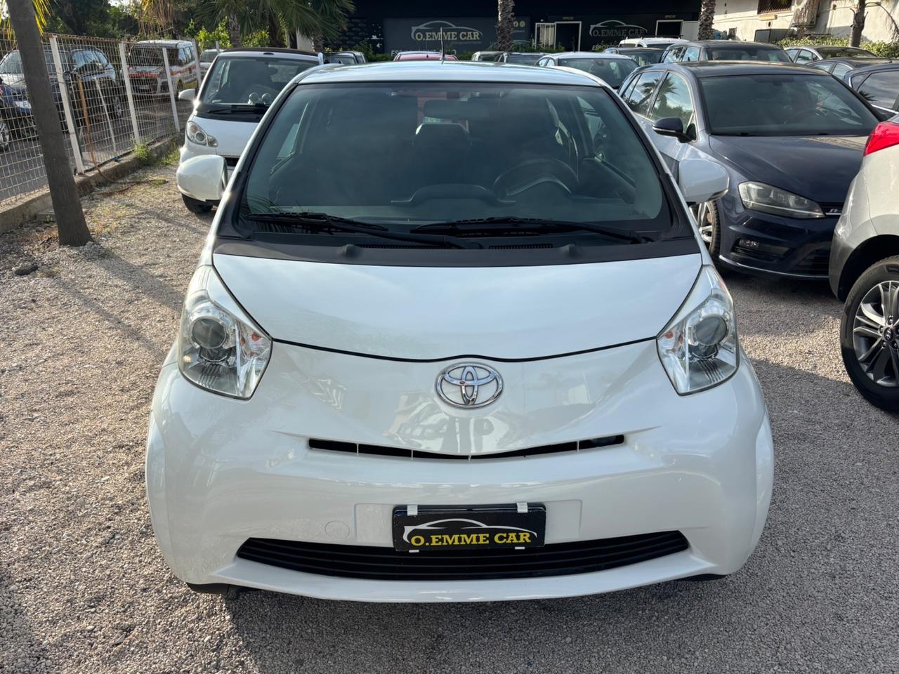 TOYOTA IQ 1.0 BENZ 68CV PERFETTA