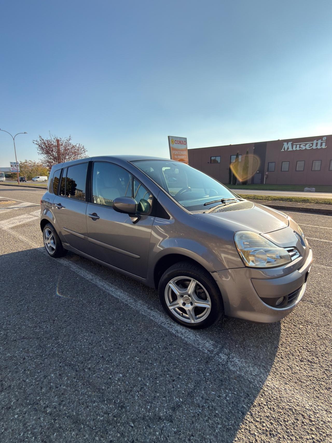 Renault Modus 1.2 16V Dynamique