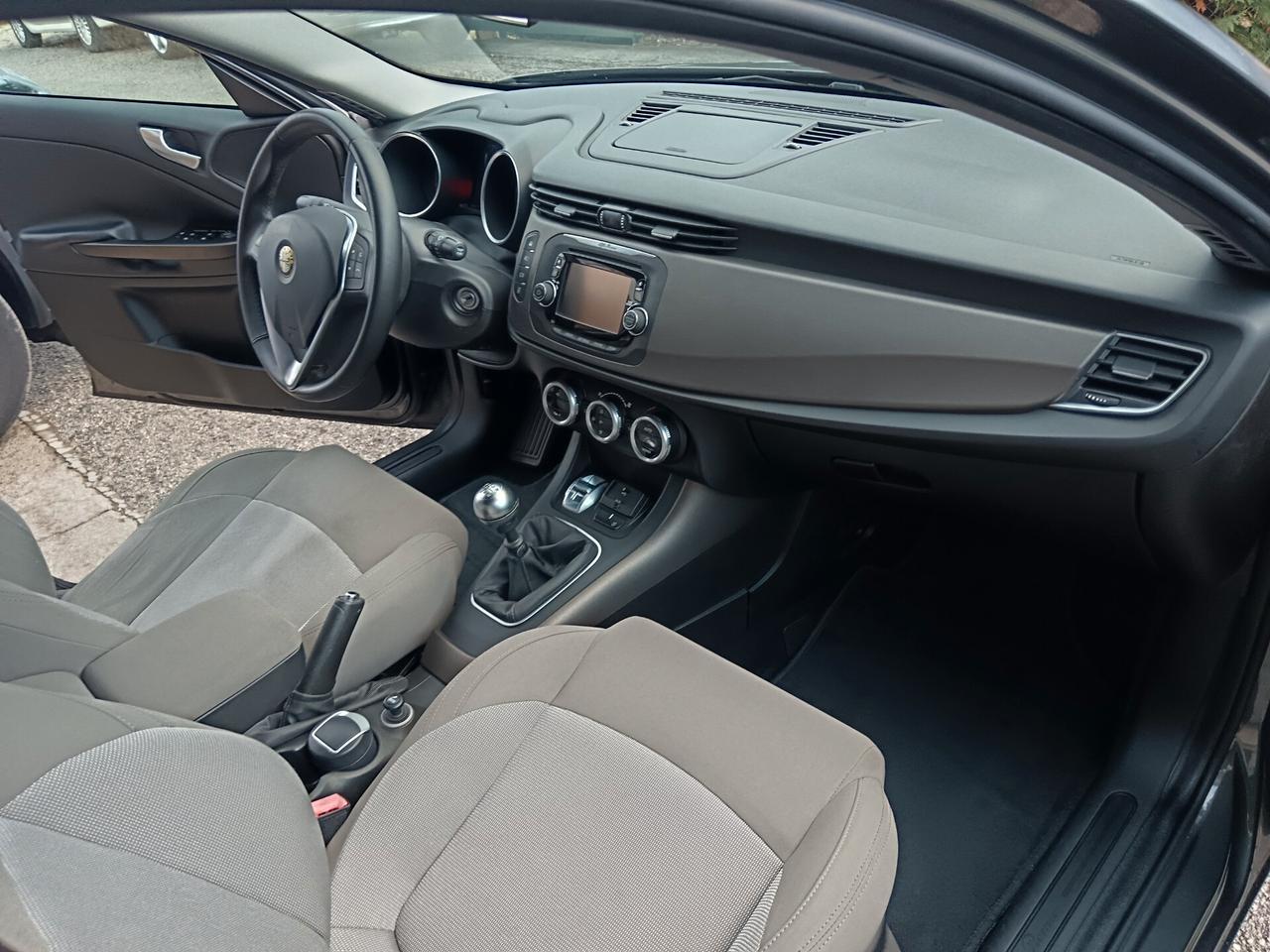 Alfa Romeo Giulietta 1.6 MJT 105CV SOLI 50.000 KM