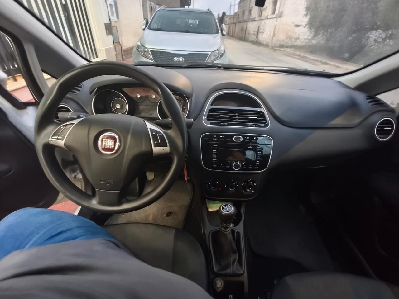 Fiat Punto 1.4 CC 77 CV Natural Power Street 2014
