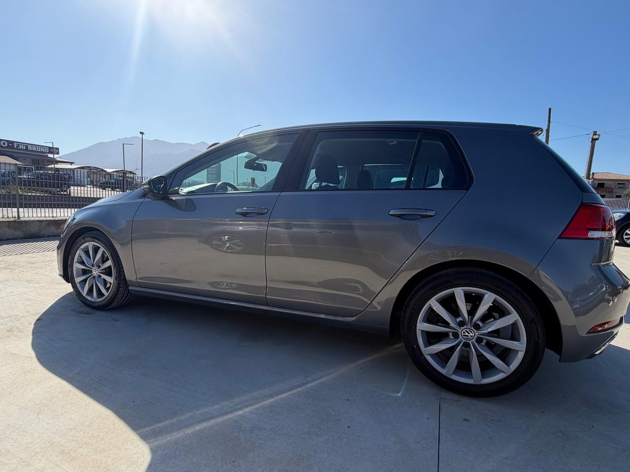 Volkswagen Golf 1.6 TDI 110 CV 5p. Comfortline BlueMotion