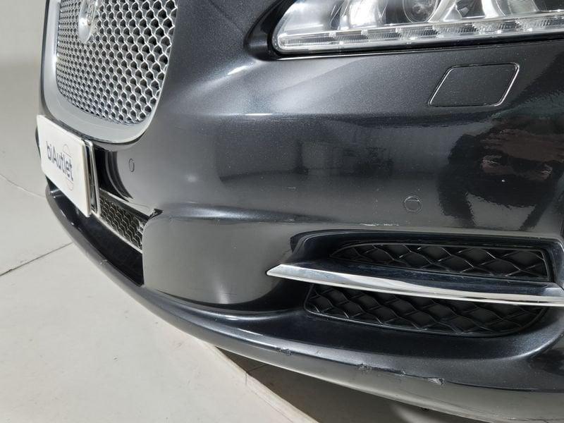 Jaguar XJ 3.0d V6 Portfolio auto my13