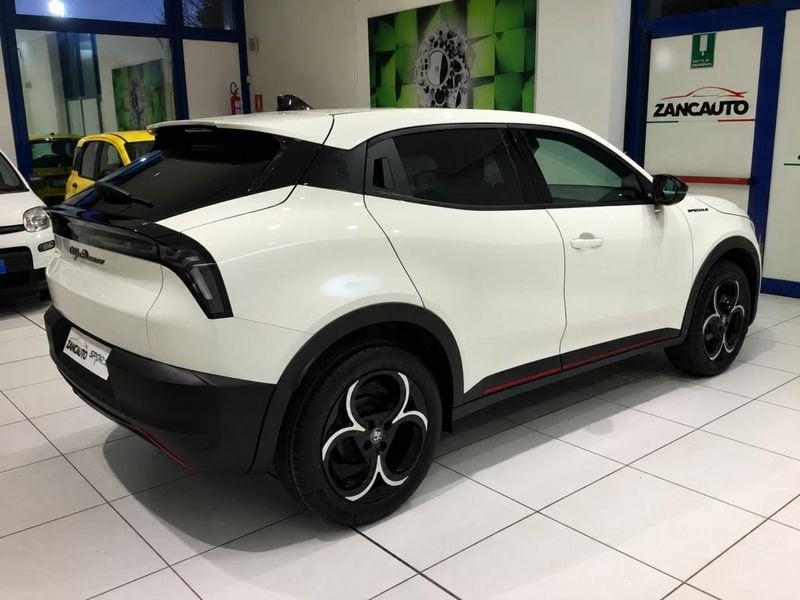 Alfa Romeo Junior BEV 156CV/115kW elettrica SPECIALE
