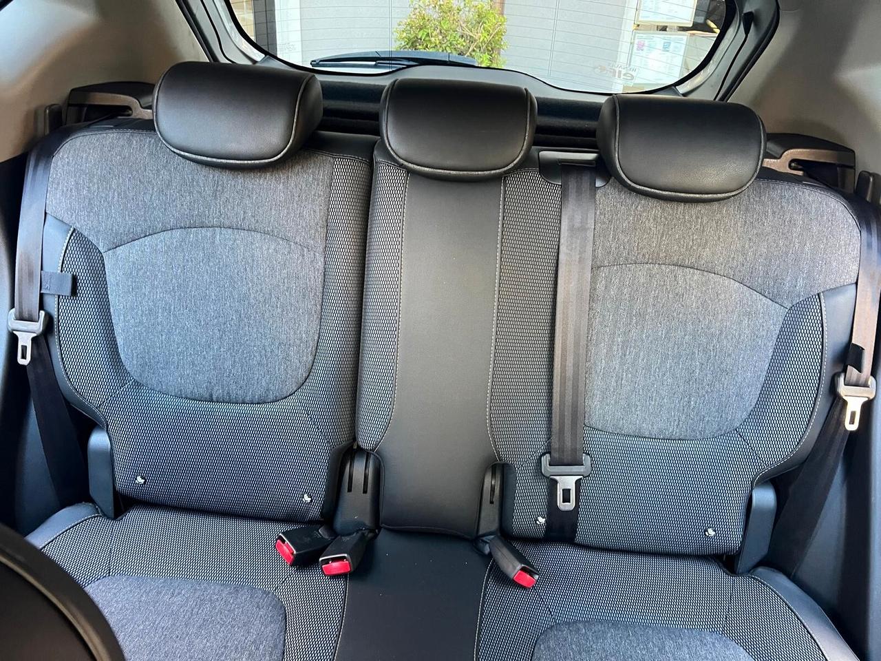 RENAULT CAPTUR dCi 90cv EDC SPORT EDITION NEOPATENTATI
