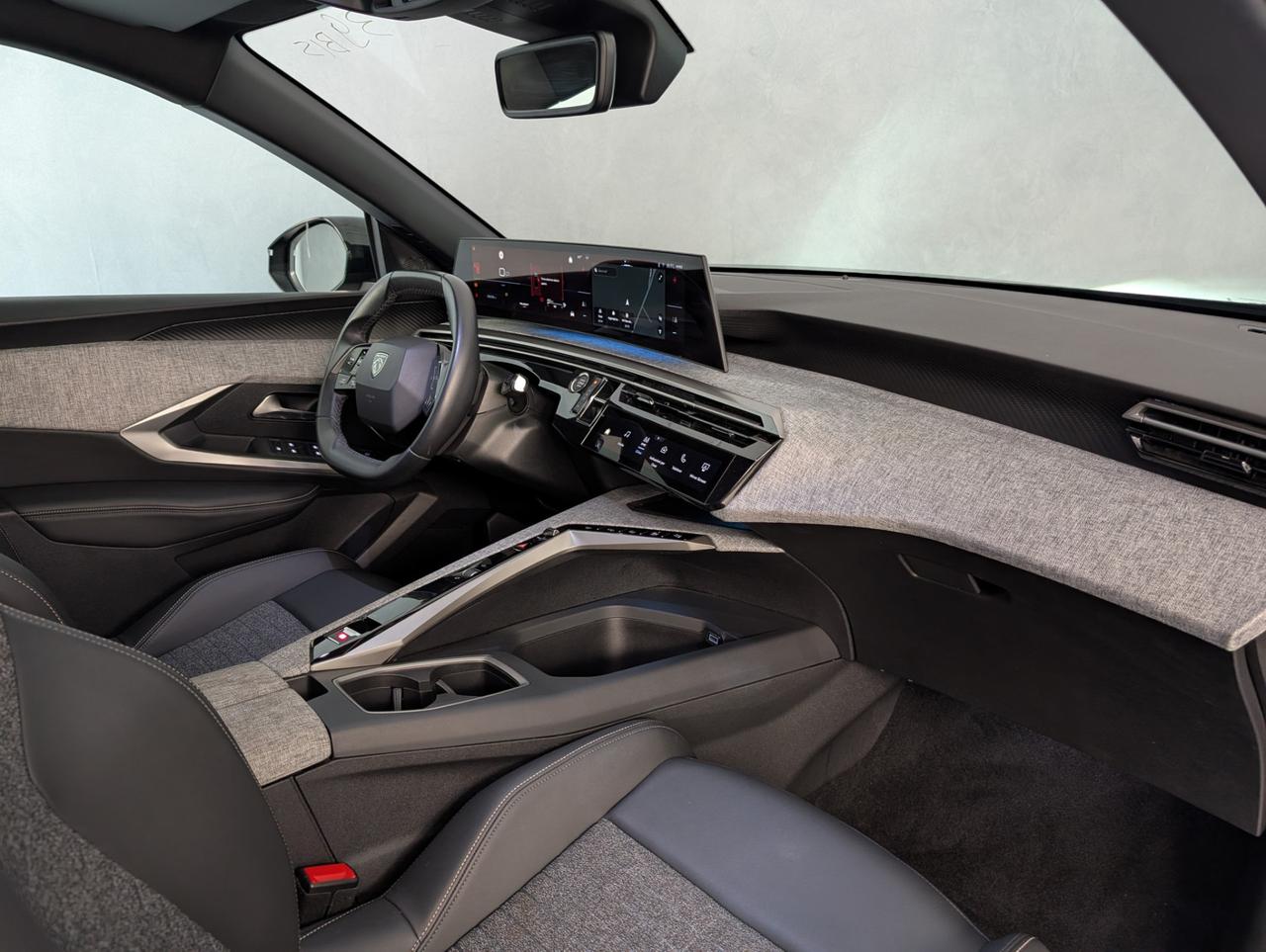 Peugeot 3008 1.2 Hybrid 145cv e-dcs6 Allure