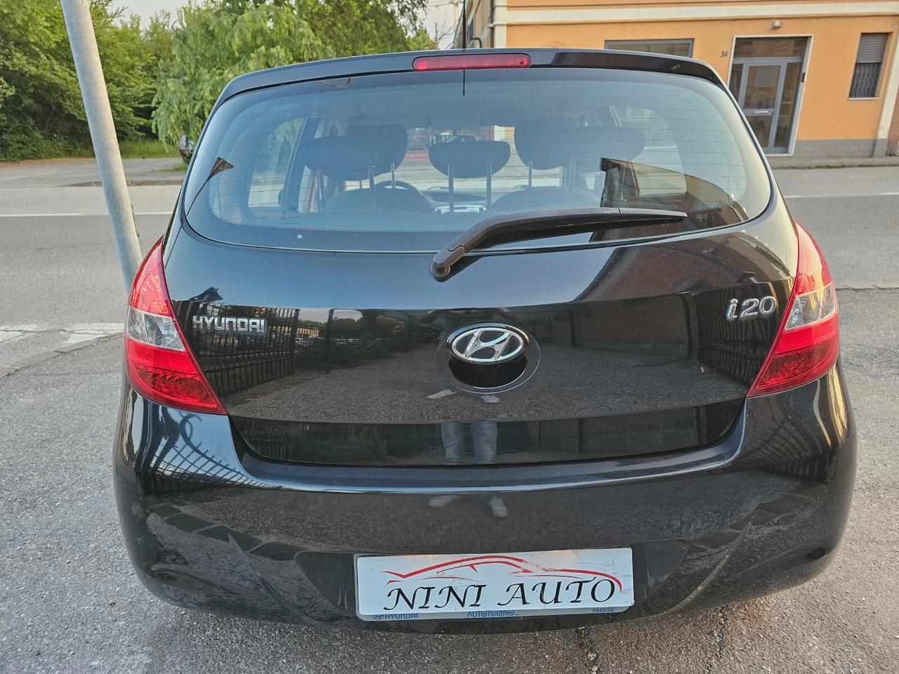 Hyundai i20 1.2 75cv Comfort*Clima*Cerchi*Navi*Neopatentati