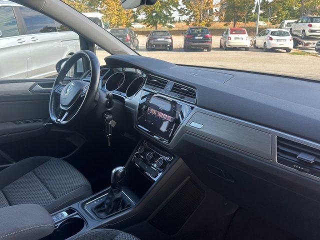 VOLKSWAGEN Touran 2.0 TDI SCR DSG 7Posti BlueMotion Technology