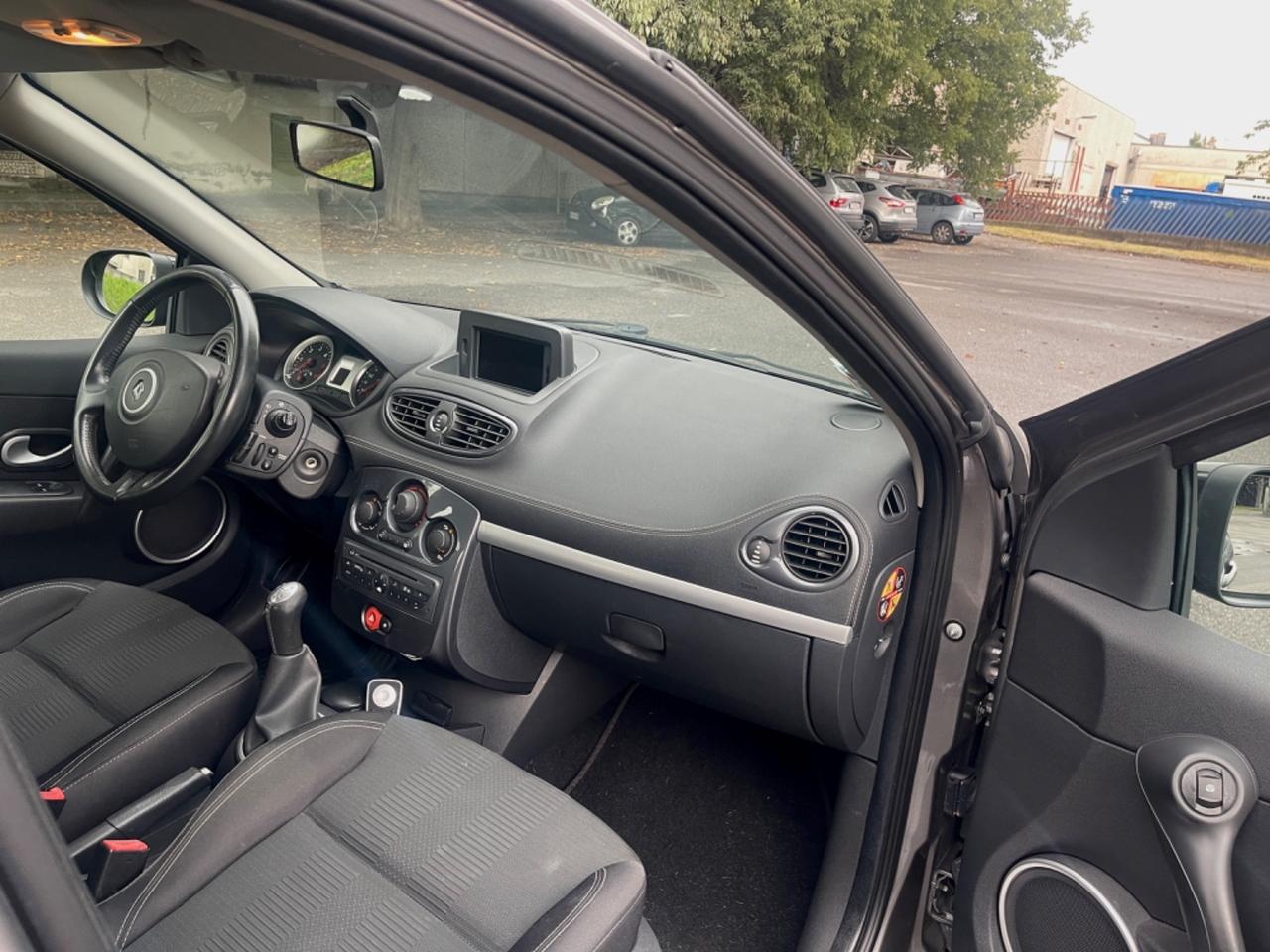 Renault Clio 1.5 dCi 75CV 5 porte Dynamique per Neopatentati