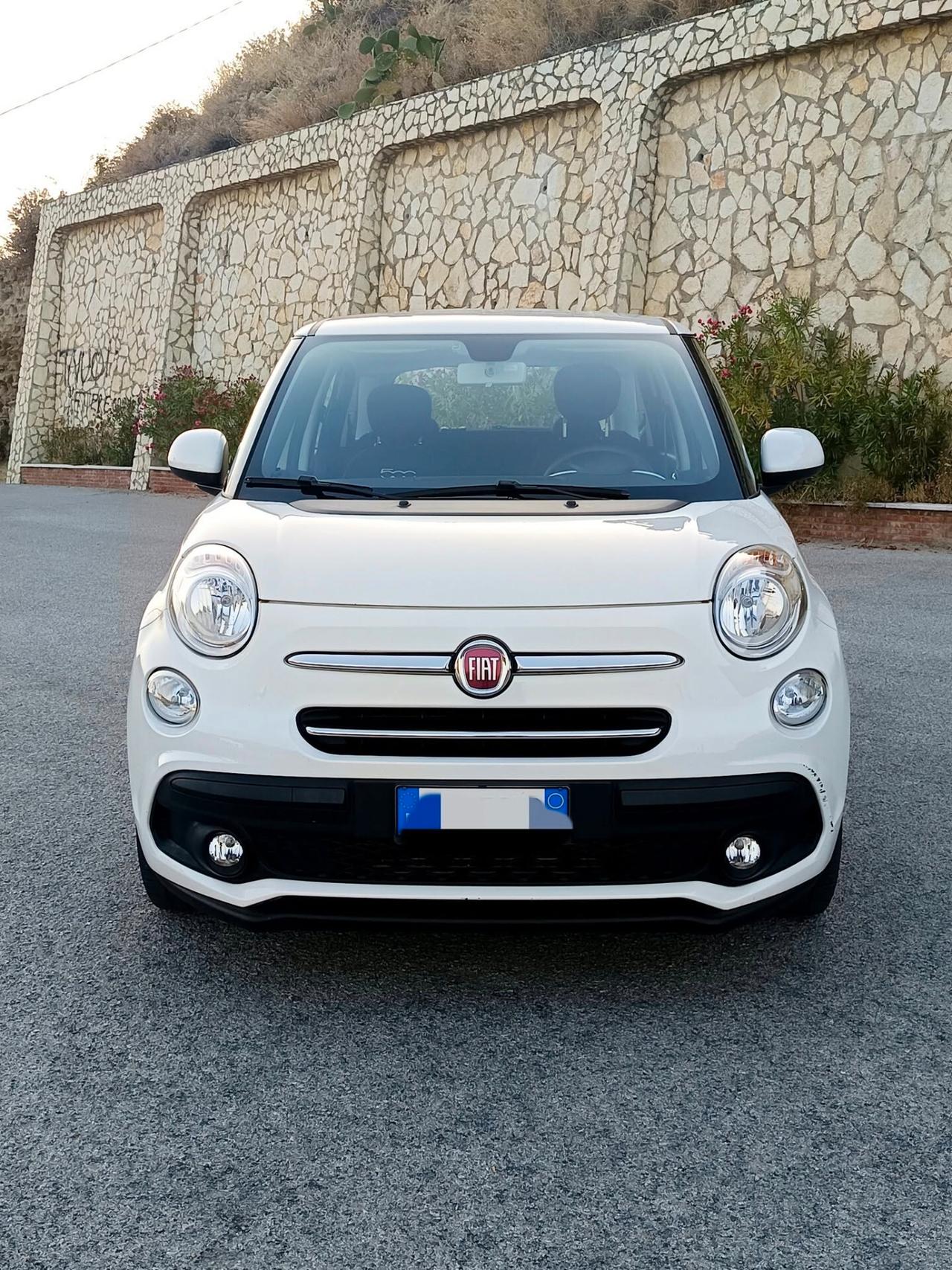 Fiat 500L Wagon 1.3 Multijet 95 CV Mirror