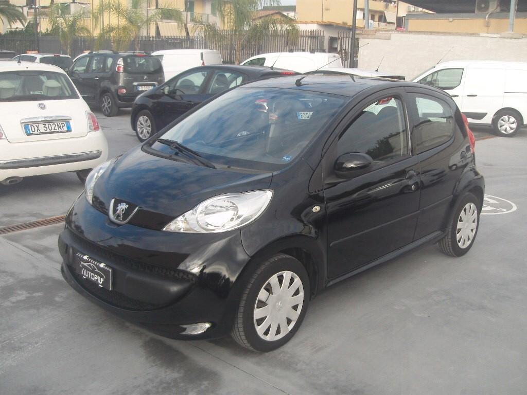Peugeot 107 1.0 68CV 5p. AUTOMATICA - 2008