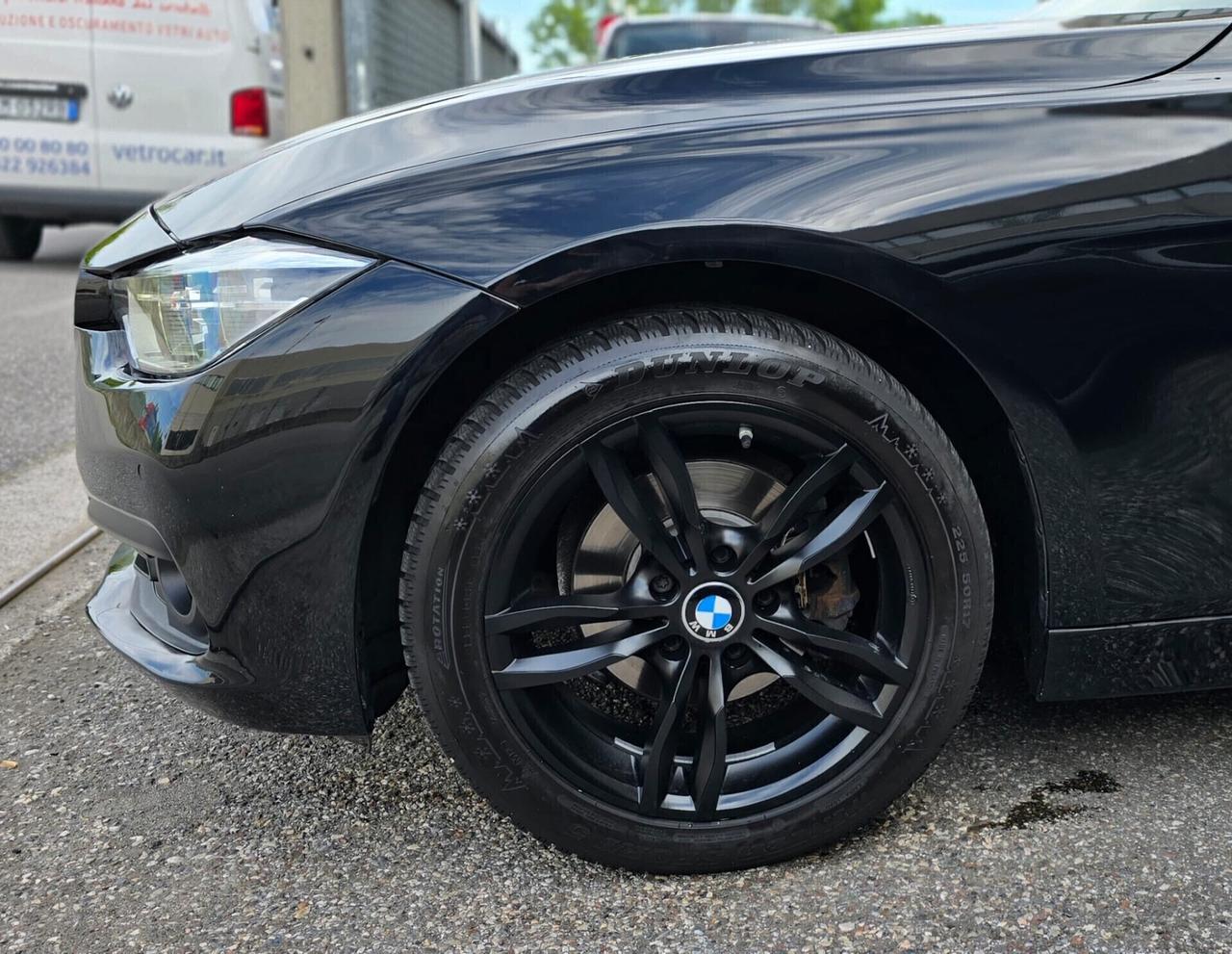 Bmw 318 318d AUTOMATICA SW BLACK EDITION