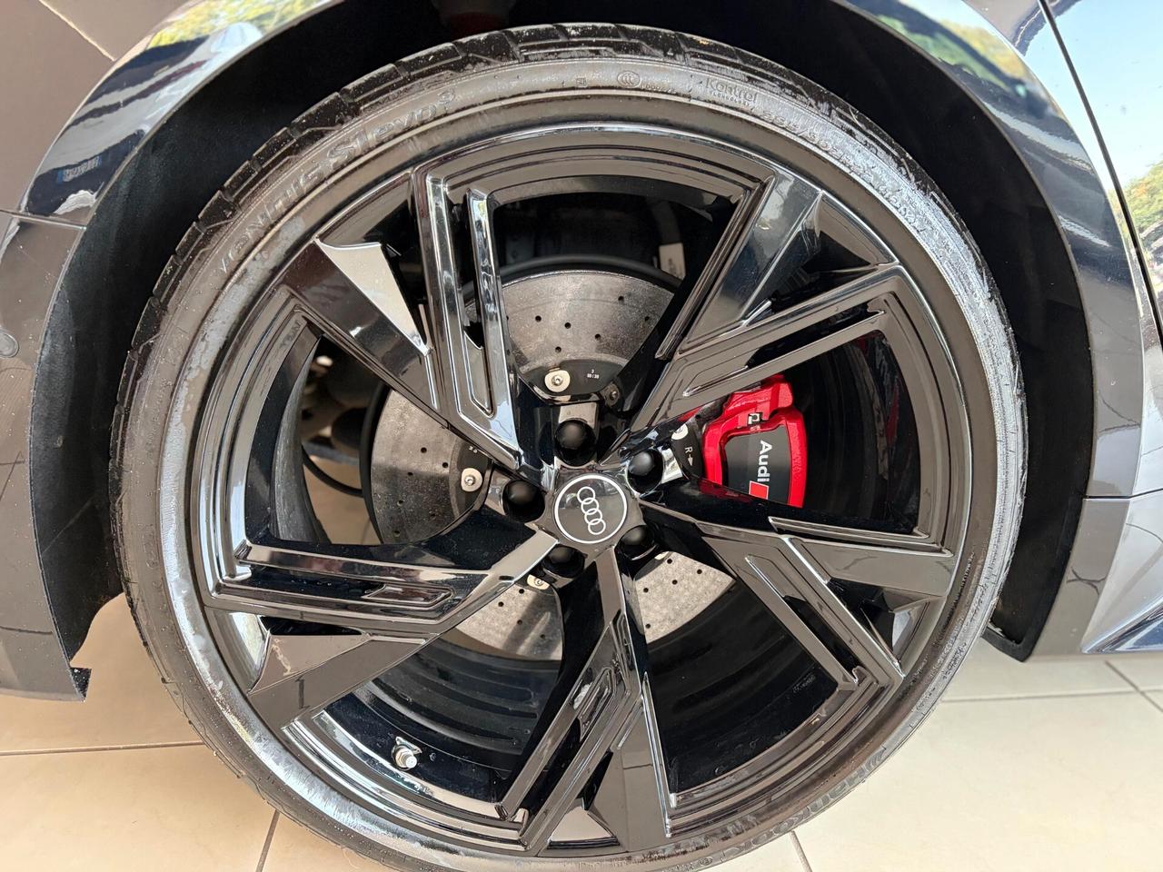 Audi RS6 RS 6 Avant 4.0 TFSI V8 quattro tiptronic
