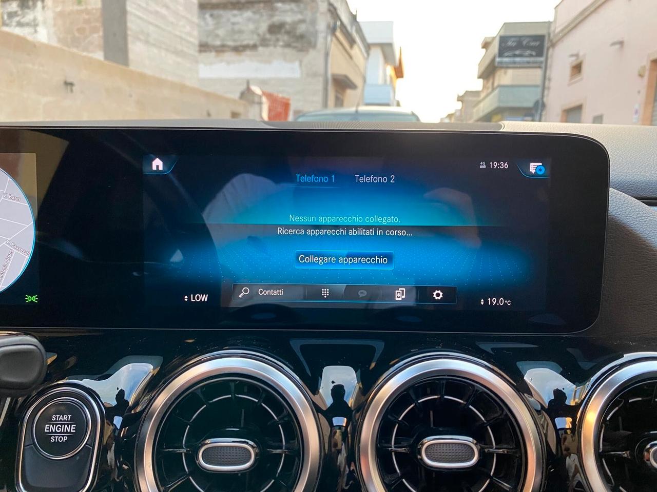 MERCEDES GLA 250DE EQ-POWER PREMIUM 1.3 160CV TETTO NAVI CAM ANNO 2021