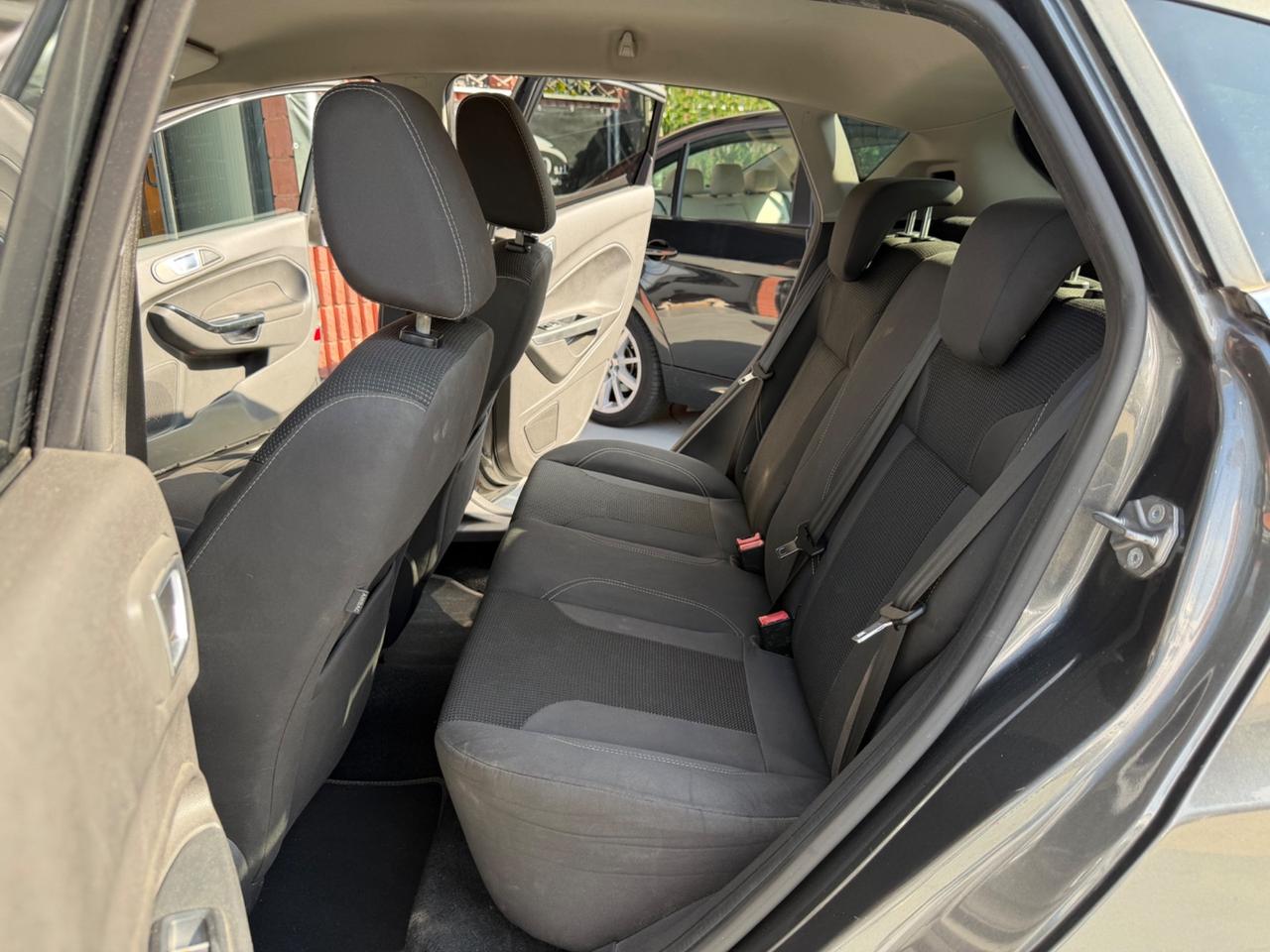 Ford Fiesta 1.0 EcoBoost 100CV 5 porte Black & White Edition