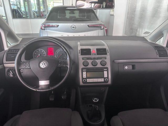 VOLKSWAGEN Touran 7 POSTI 2.0 Highline Ecofuel