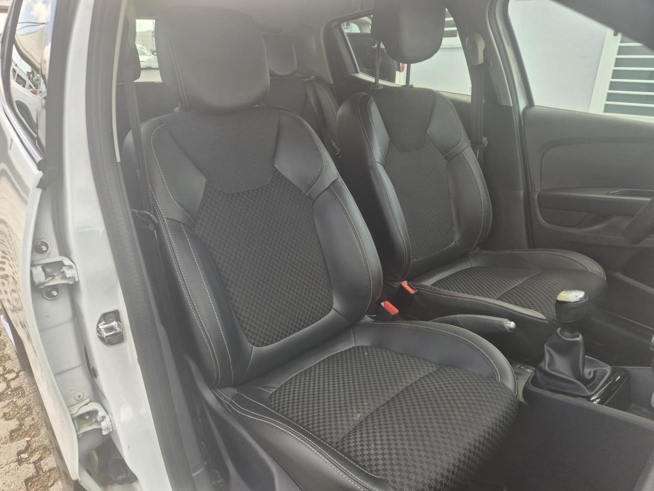 Renault Clio dCi 8V 90 CV 5 porte Moschino Zen