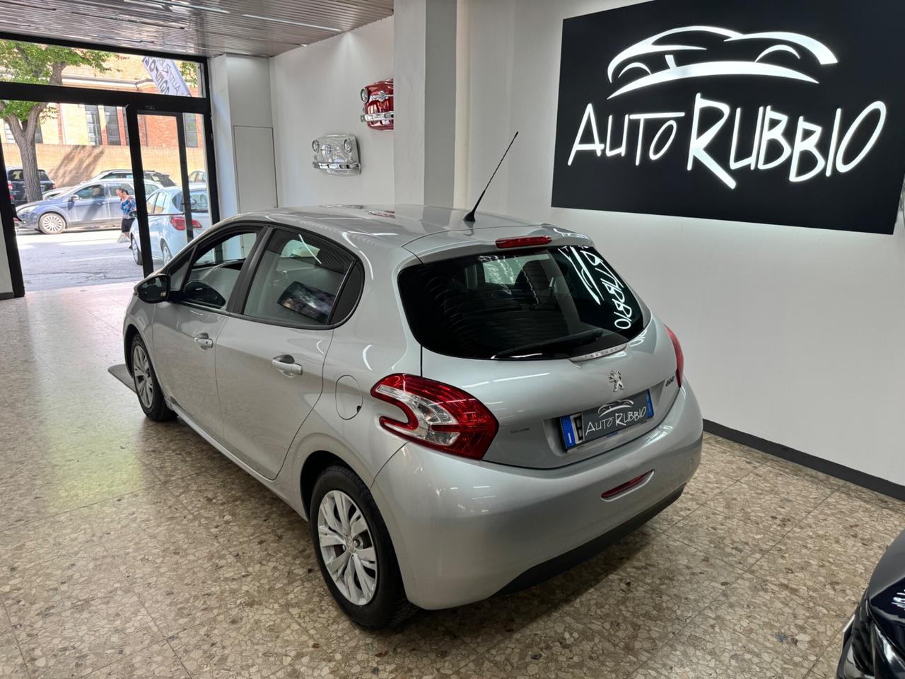 Peugeot 208 1.4 HDi 68 CV 5 porte Active