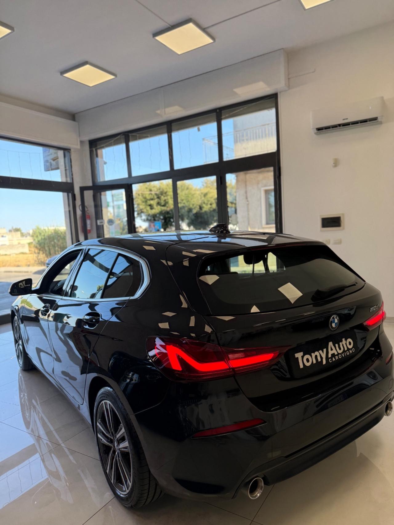 Bmw 118 d SPORT CON APPLE CARPLAY,VIRTUAL COCKPIT,NAVI,FULL LED,AZIENDALE BMW,KM CERTIFICATI