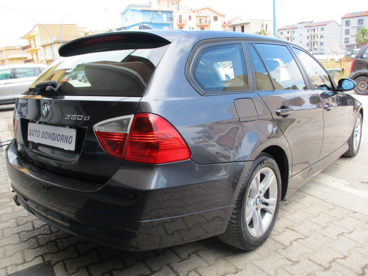BMW 320 d Touring Futura 177cv