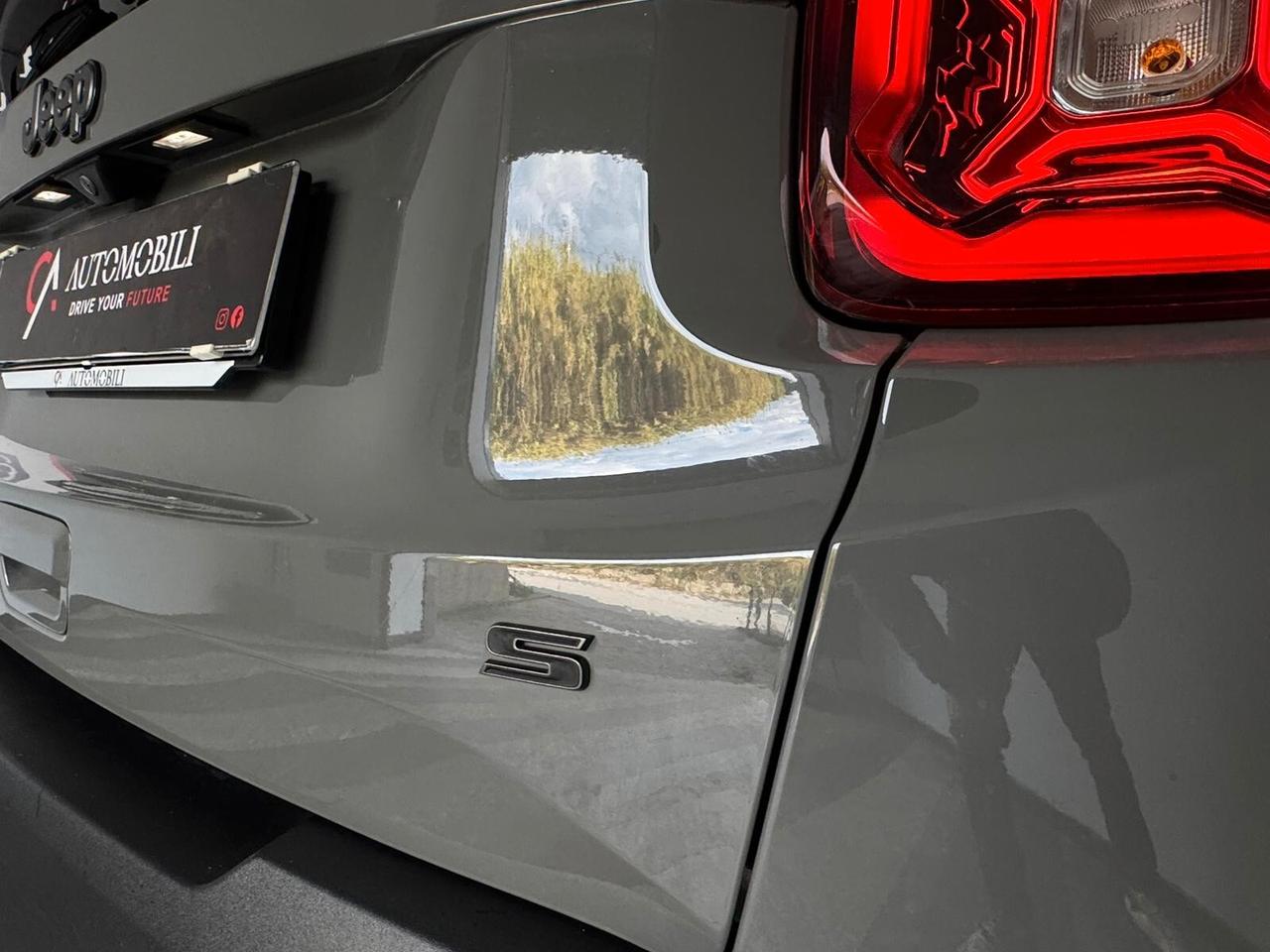 Jeep Renegade 1.6 Mjt 130 CV S