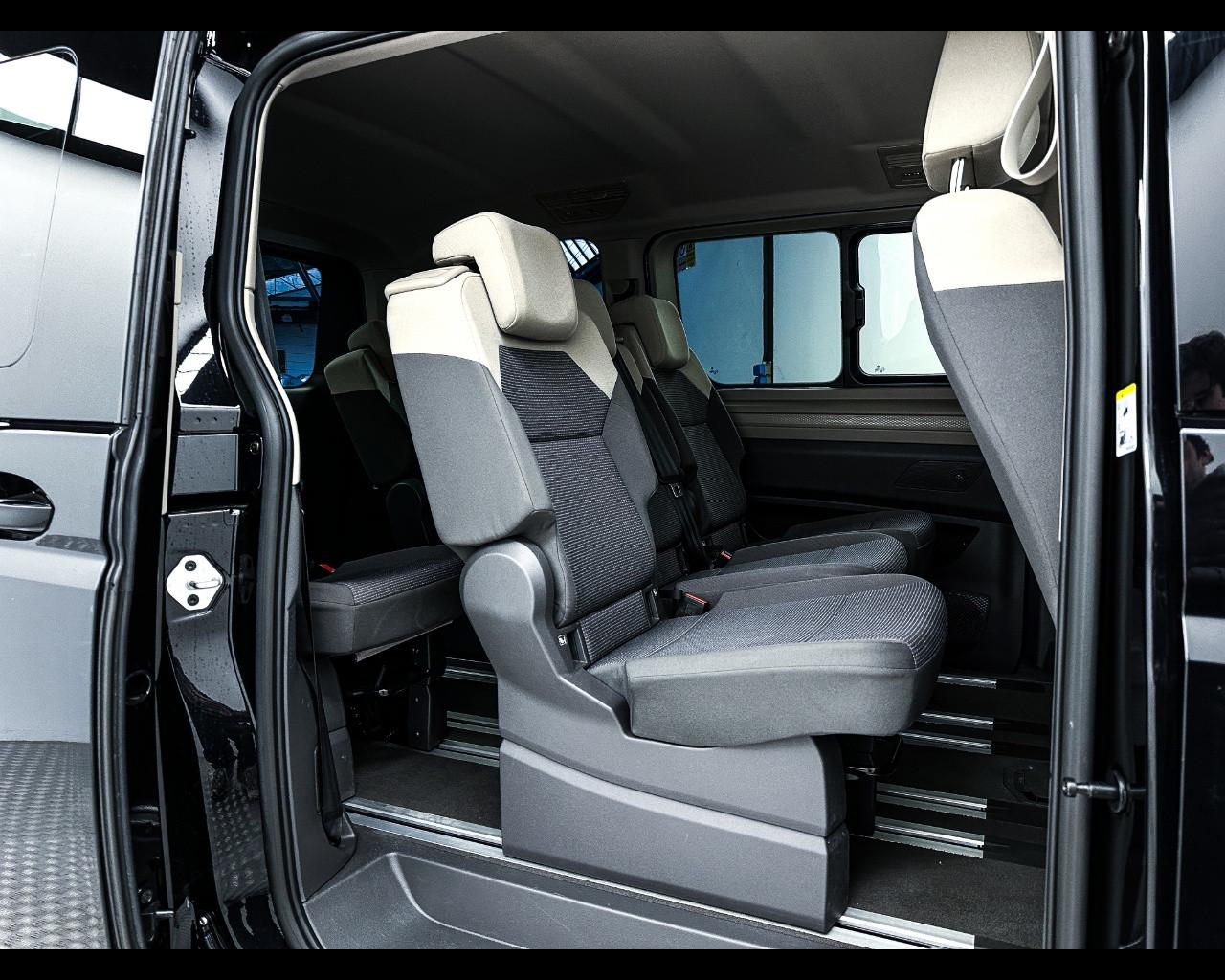 VOLKSWAGEN Multivan 7ª '21-> - Multivan 2.0 TDI 150CV DSG Space