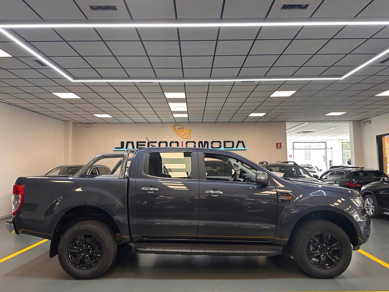 Ford Ranger 2.0 ecoblue double cab XLT 170cv * IVA ESCLUSA *