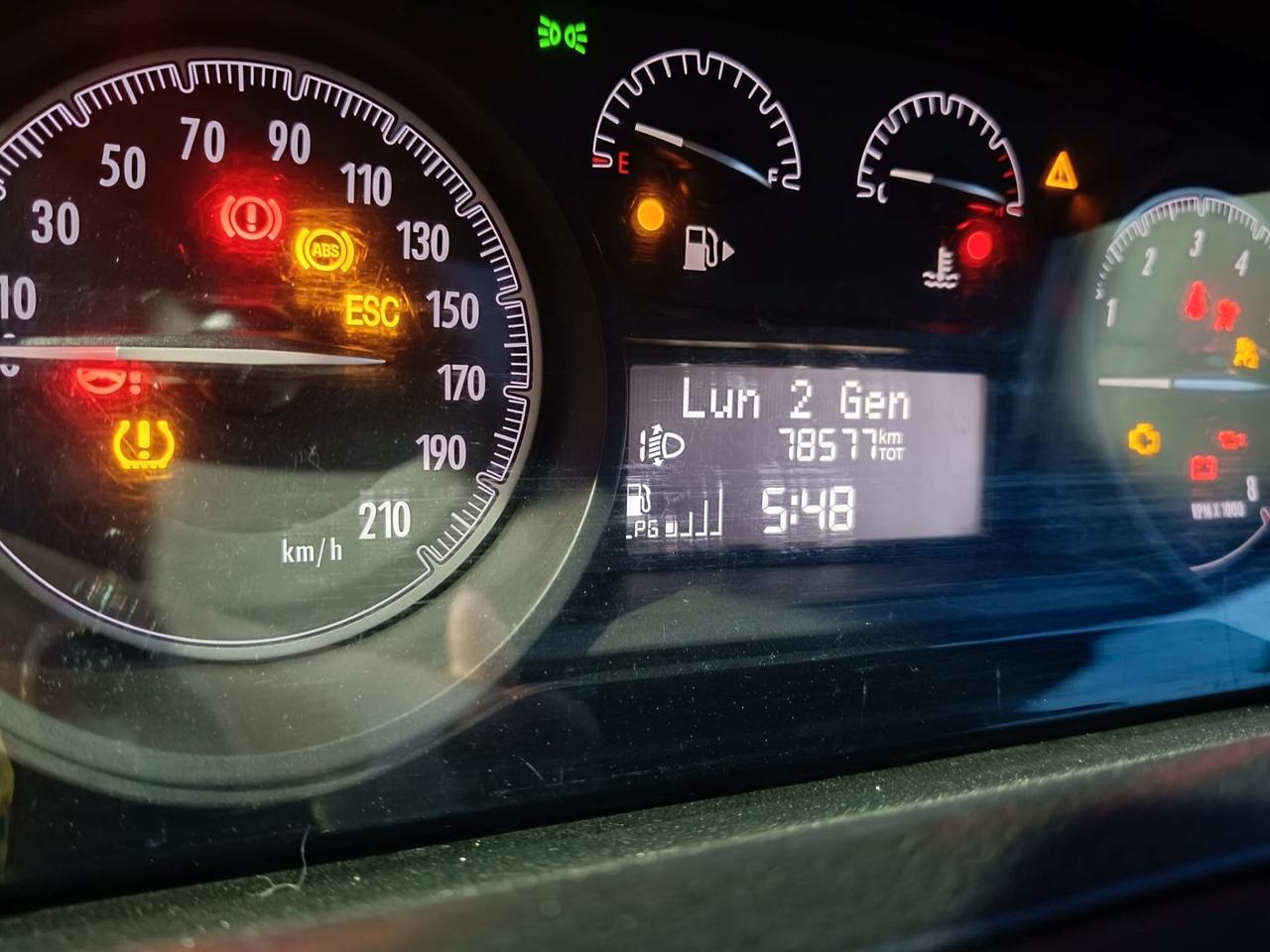 Lancia Ypsilon 1.2 69 CV 5 porte GPL Ecochic Silver