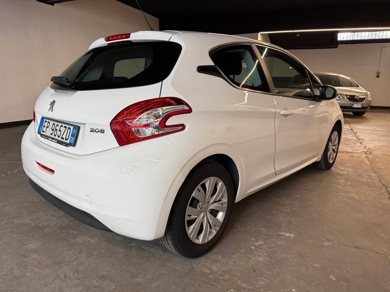 Peugeot 208 1.2 VTi 82 CV 3 porte Access