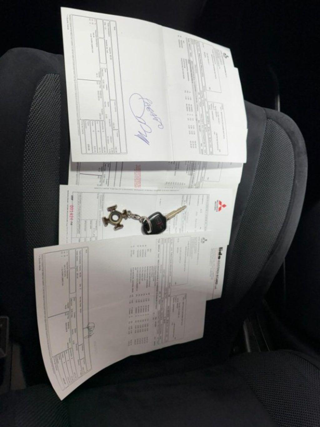 Mitsubishi Outlander 2.0 DI-D Instyle 7 p.ti DPF 7 POSTI