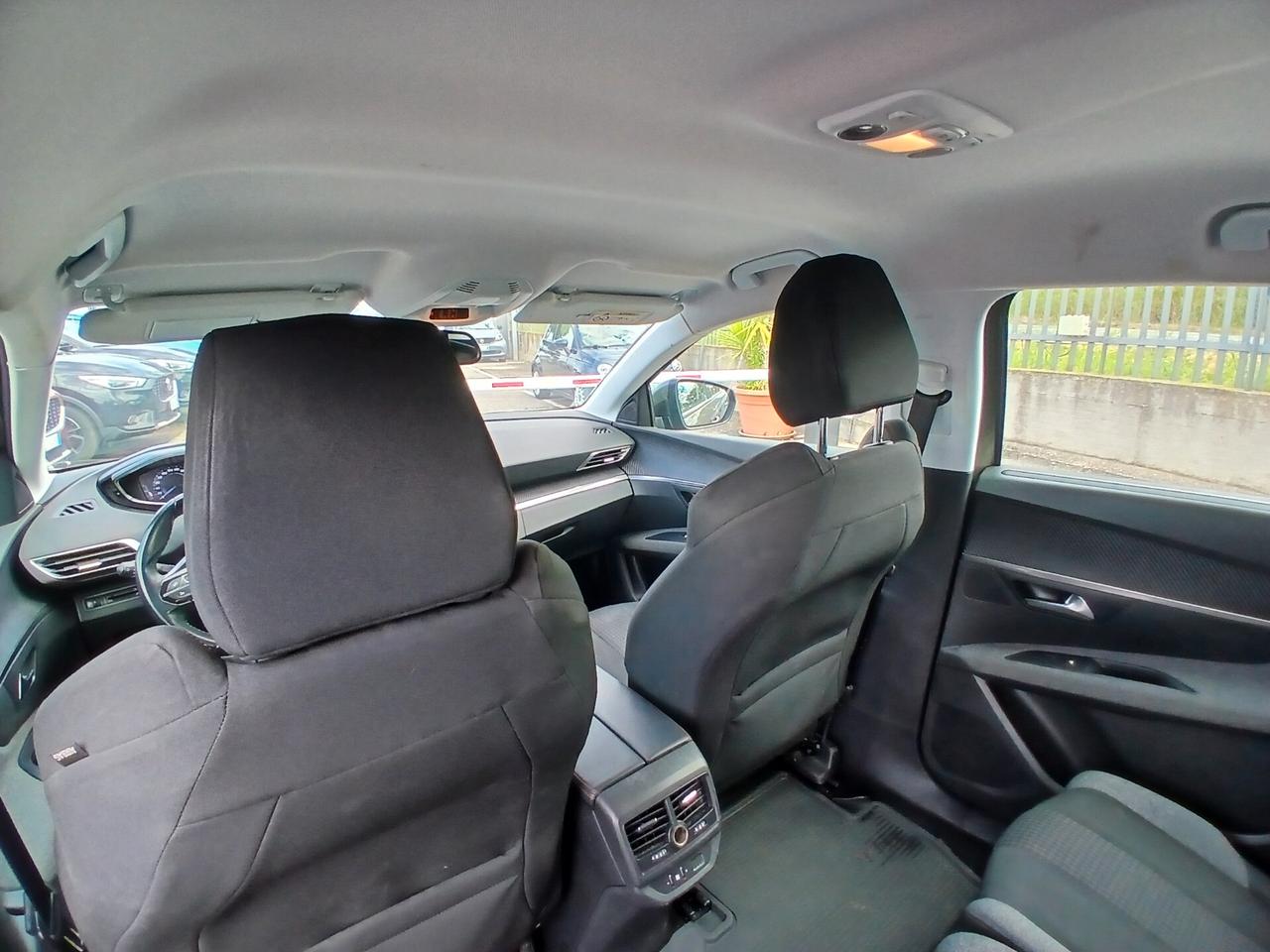 Peugeot 5008 BlueHDi 130 Allure