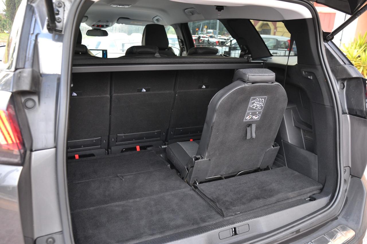 Peugeot 5008 BlueHDi 130 S&S Allure